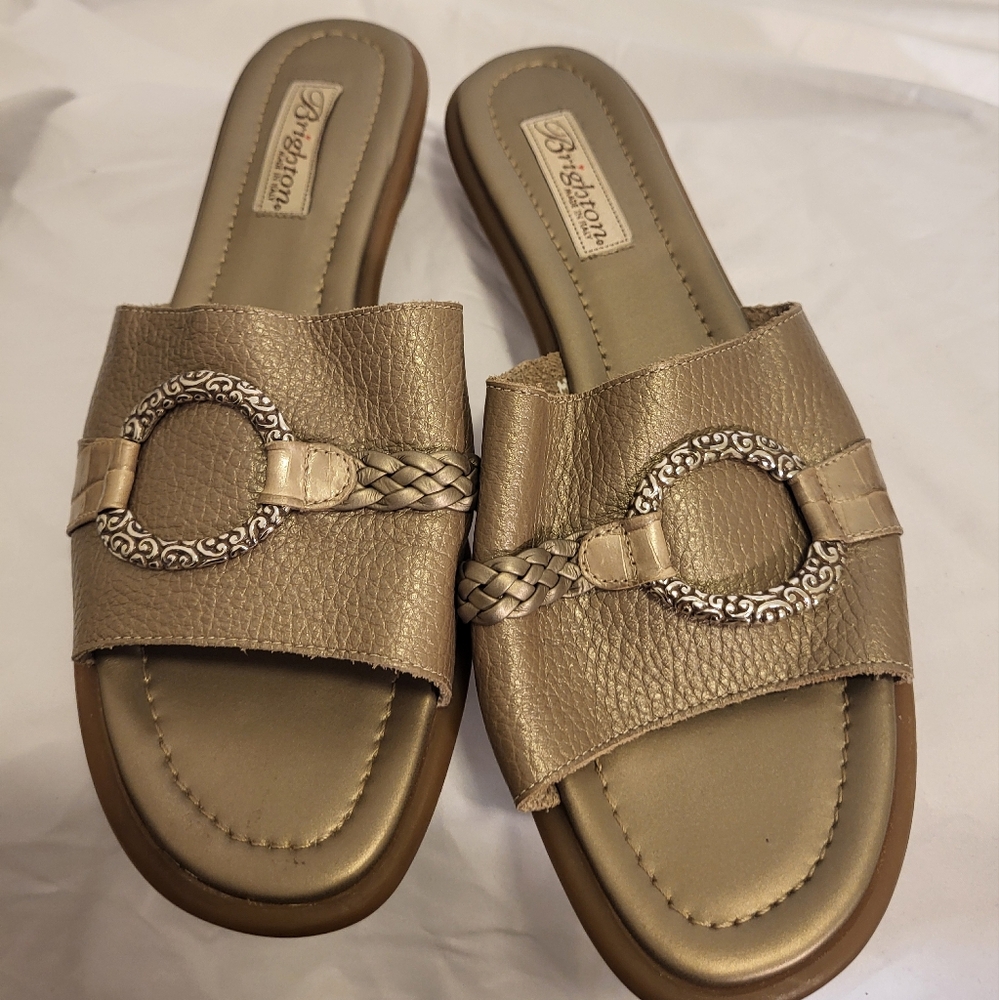 Brighton sandals size 8m Silver slip on shoes Cushioned insole